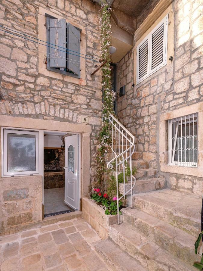 Apartment Mediteran Стари Град Екстериор снимка